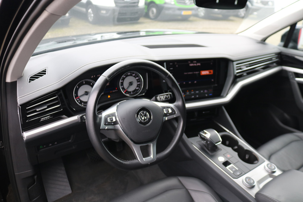 Volkswagen Touareg 3.0 TDI V6 Grijs Kenteken Bpm Vrij 20