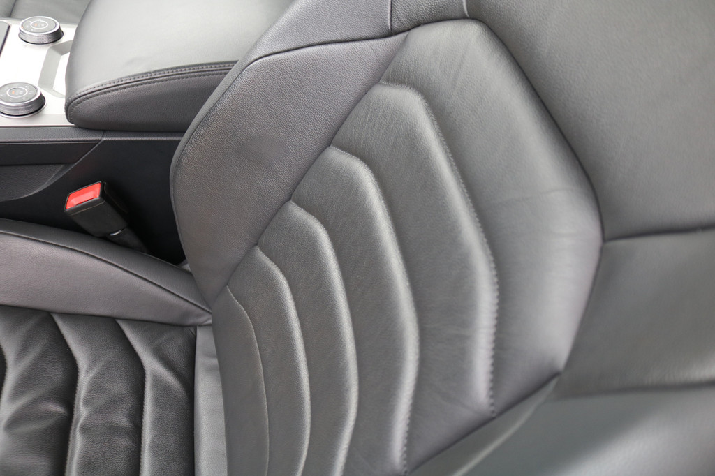 Volkswagen Touareg 3.0 TDI V6 Grijs Kenteken Bpm Vrij 21