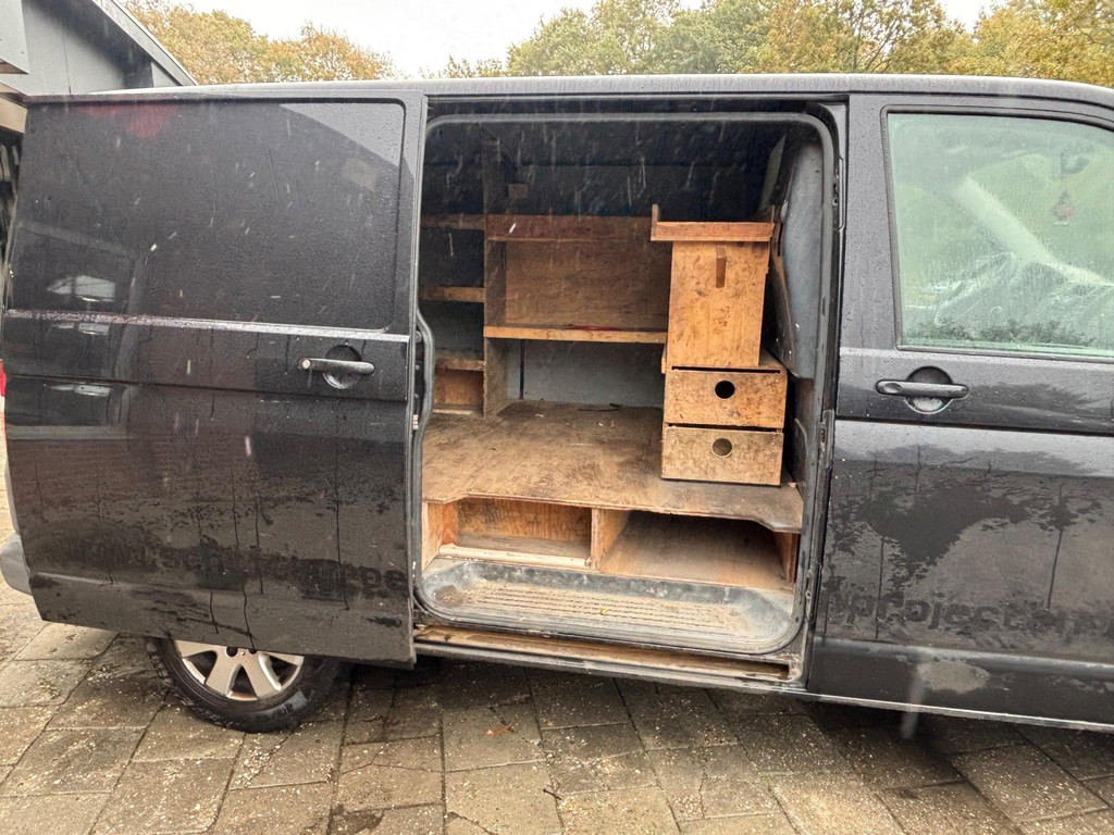 Volkswagen Transporter 1.9 TDI 300 MHD 8