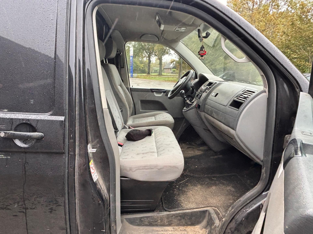 Volkswagen Transporter 1.9 TDI 300 MHD 9