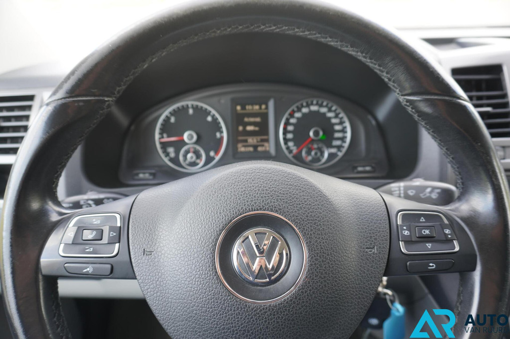 Volkswagen Transporter 140 PK Lang * Automaat * Inrichting * 16