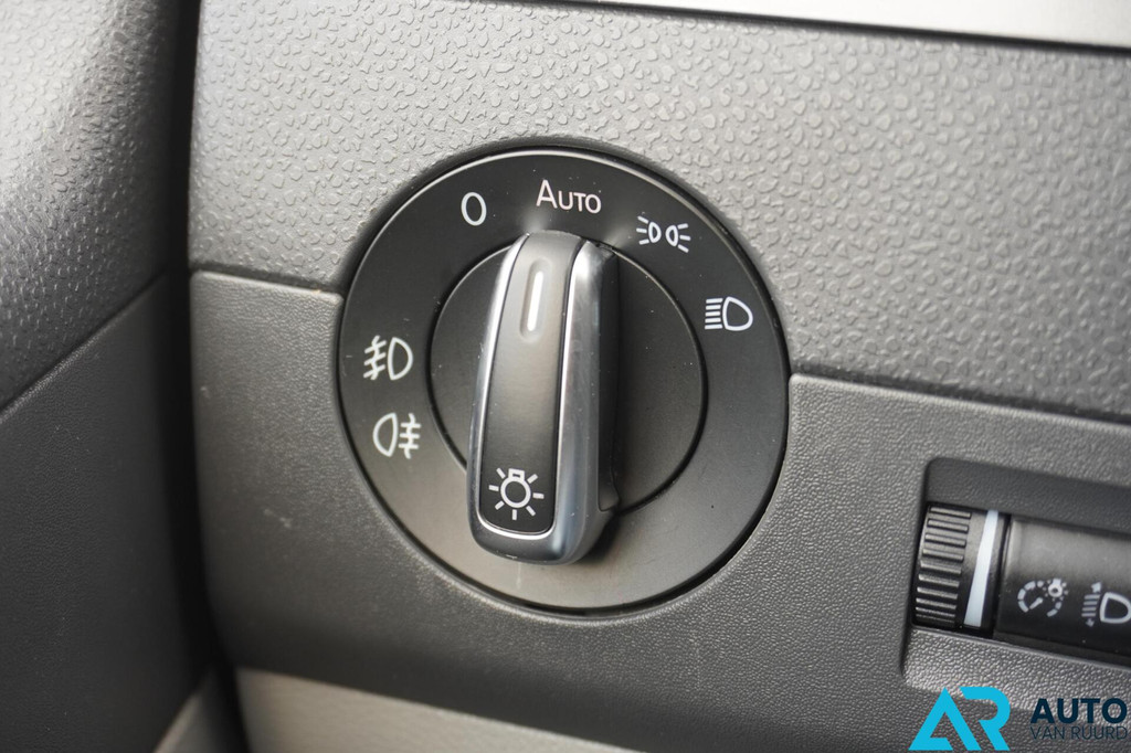 Volkswagen Transporter 140 PK Lang * Automaat * Inrichting * 18