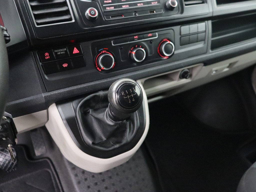 Volkswagen Transporter 2.0TDI 102PK Achterdeuren | Airco | Cruise | Betimmering 15