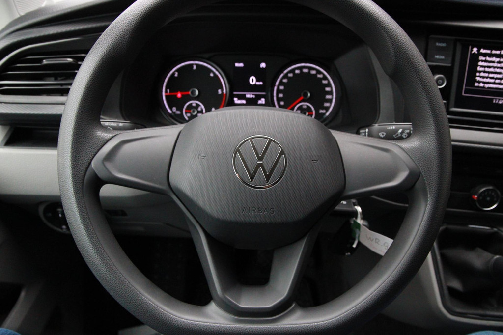 Volkswagen Transporter 2.0 TDI 110PK L2H1 Business / Camera / trekhaak / App connect / Cruise 16