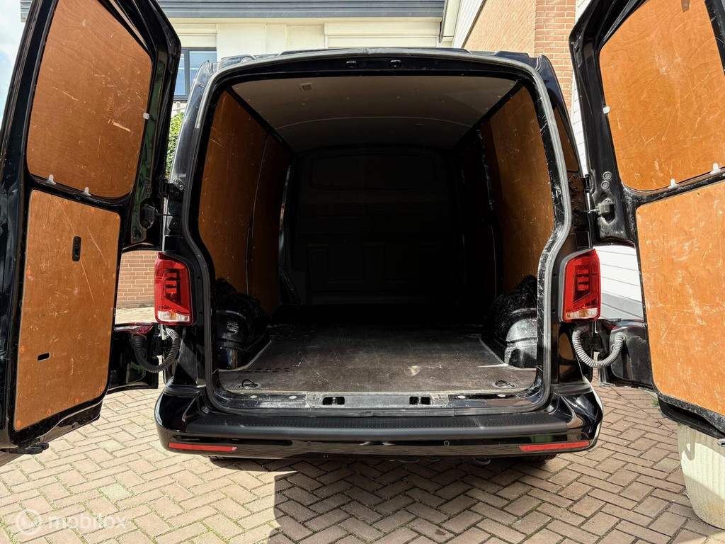 Volkswagen Transporter 2.0 TDI 110 pk Highline, Lang, Navi, 3-zits, DAB 20