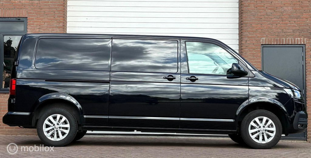 Volkswagen Transporter 2.0 TDI 110 pk Highline, Lang, Navi, 3-zits, DAB 9