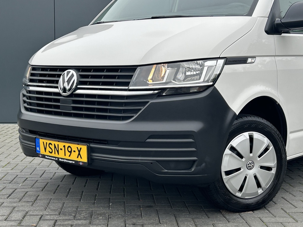 Volkswagen Transporter 2.0 TDI 111 PK / 1e EIG. / 48.372 KM !! / AIRCO / CRUISE / APPLE CARPLAY / 3-ZITS / PDC 19
