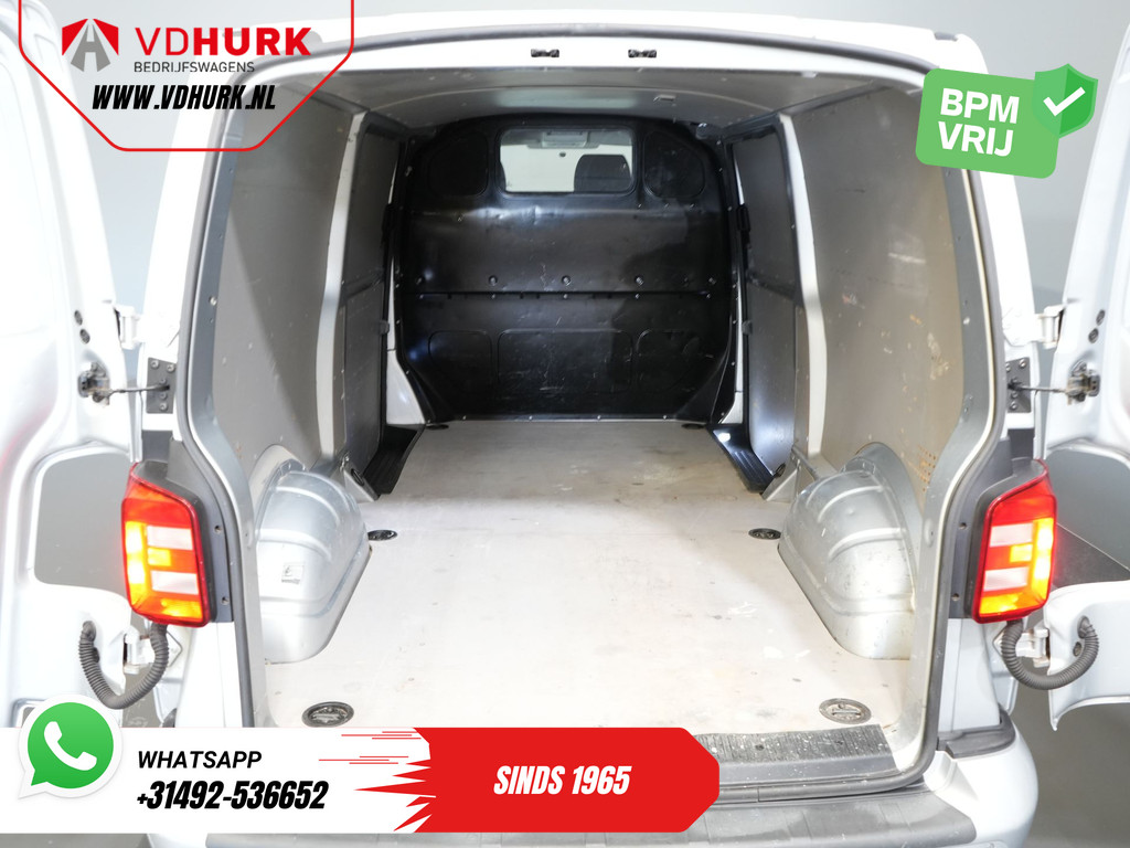 Volkswagen Transporter 2.0 TDI 140 pk DSG Aut. L2 Highline BPM VRIJ! LED/ 2x schuifdeur/ Stoelverw./ Standkachel/ Riem V.V/ Sidebars/ 18LMV/ Camera/ Cruise/ Trekhaak/ Airco 15