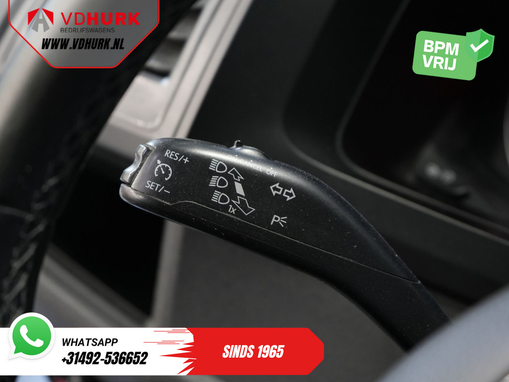 Volkswagen Transporter 2.0 TDI 140 pk DSG Aut. L2 Highline BPM VRIJ! LED/ 2x schuifdeur/ Stoelverw./ Standkachel/ Riem V.V/ Sidebars/ 18LMV/ Camera/ Cruise/ Trekhaak/ Airco 19