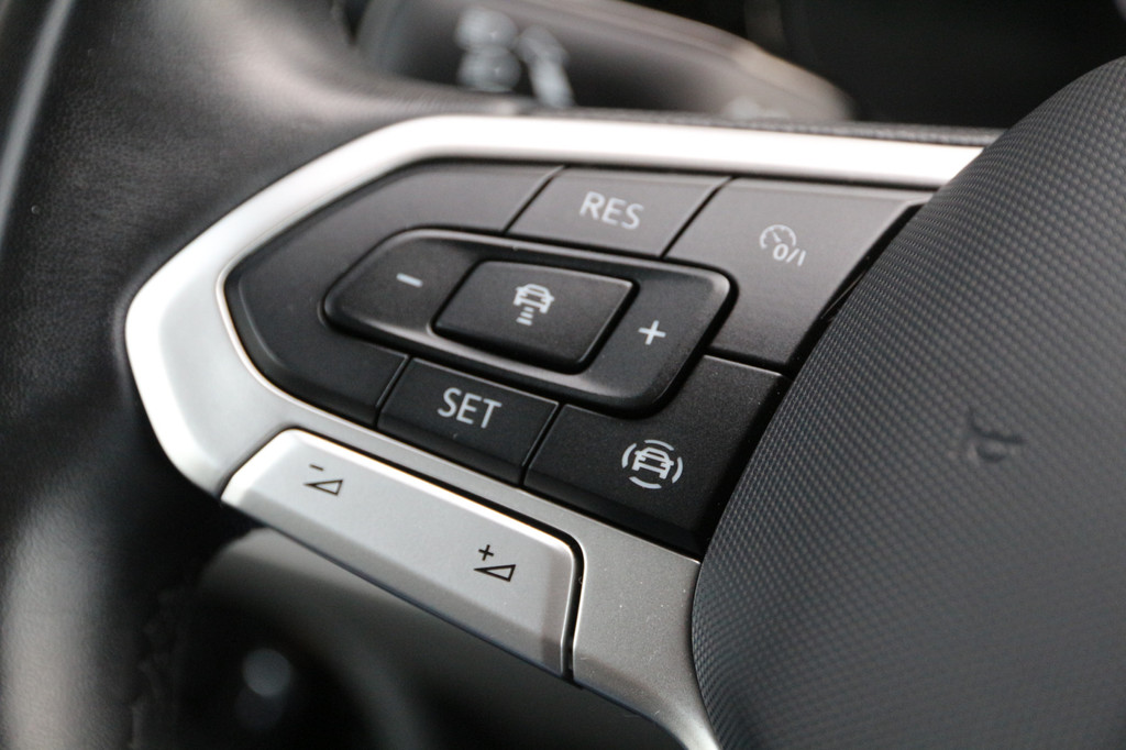 Volkswagen Transporter 2.0 TDI 150 | Aut. | Bulli | 75 Edition | Navi | Camera | Airco.. 12