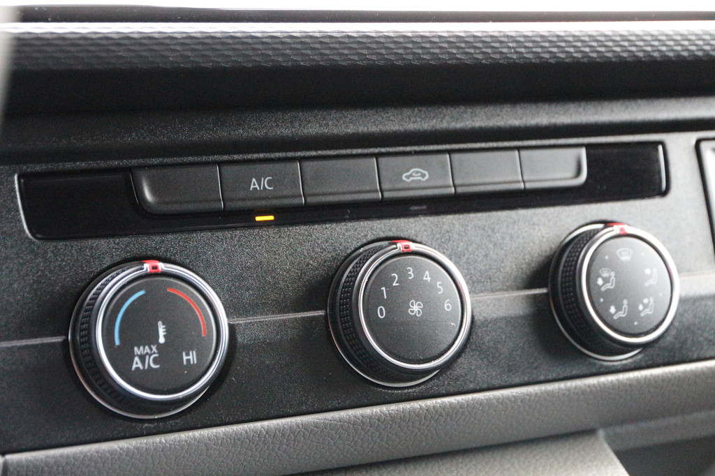 Volkswagen Transporter 2.0 TDI 150 | Aut. | Bulli | 75 Edition | Navi | Camera | Airco.. 15