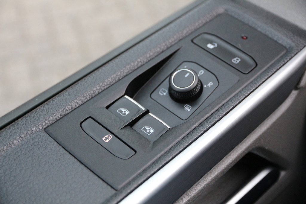 Volkswagen Transporter 2.0 TDI 150 | Aut. | Bulli | 75 Edition | Navi | Camera | Airco.. 20