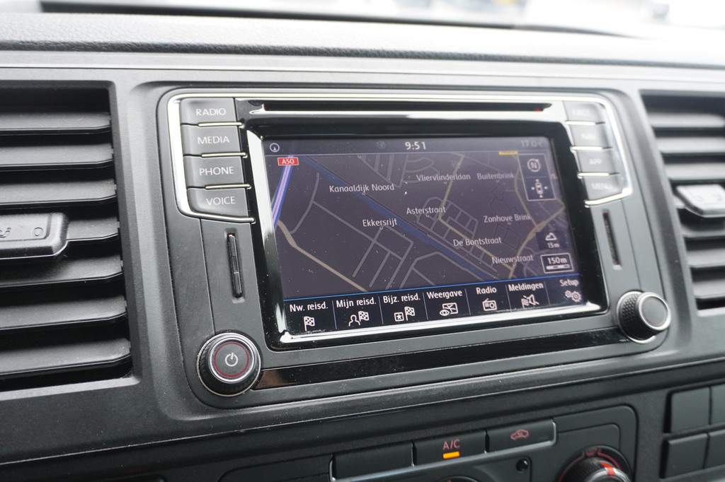 Volkswagen Transporter 2.0 TDI 150PK Automaat EURO 6 - Airco - Navi - Cruise - ⬠13.900,- Excl. 12