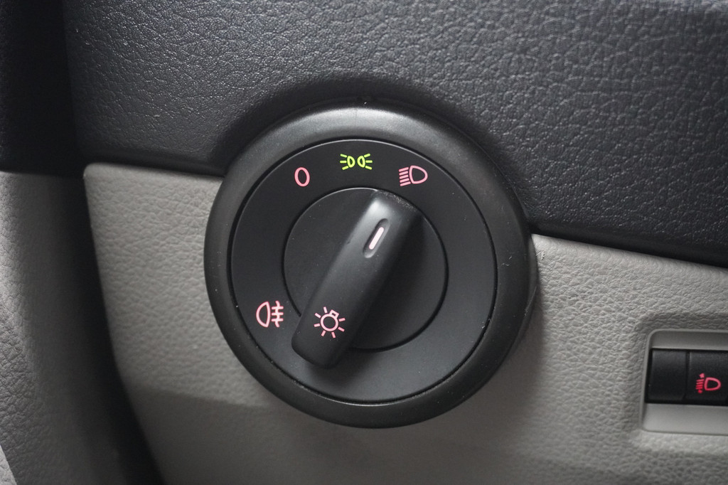 Volkswagen Transporter 2.0 TDI 150PK Automaat EURO 6 - Airco - Navi - Cruise - ⬠13.900,- Excl. 16