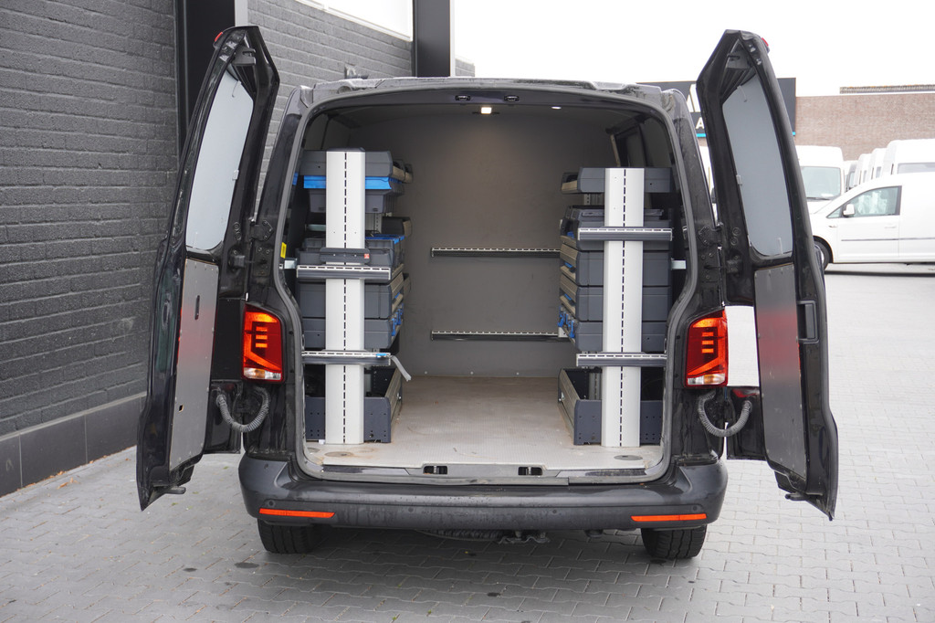 Volkswagen Transporter 2.0 TDI 150PK Automaat EURO 6 - Airco - Navi - Cruise - â¬17.900,- Excl. 7