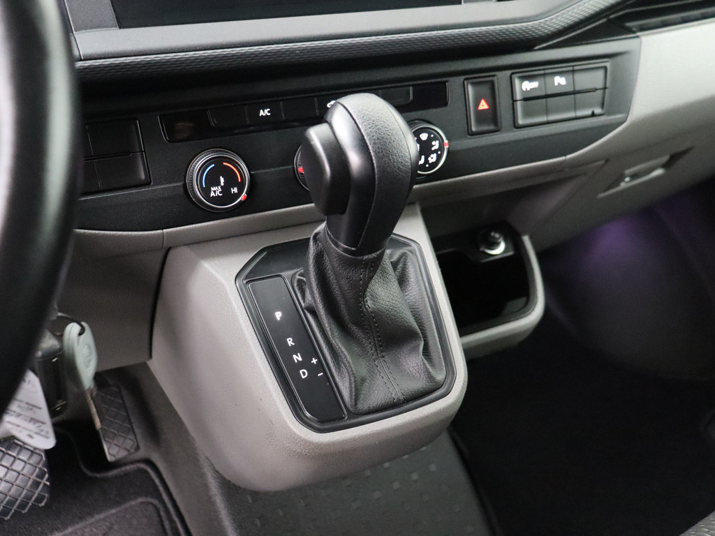 Volkswagen Transporter 2.0TDI 150PK DSG Automaat Bulli | Navigatie | Camera | Airco | Cruise | Betimmering 15