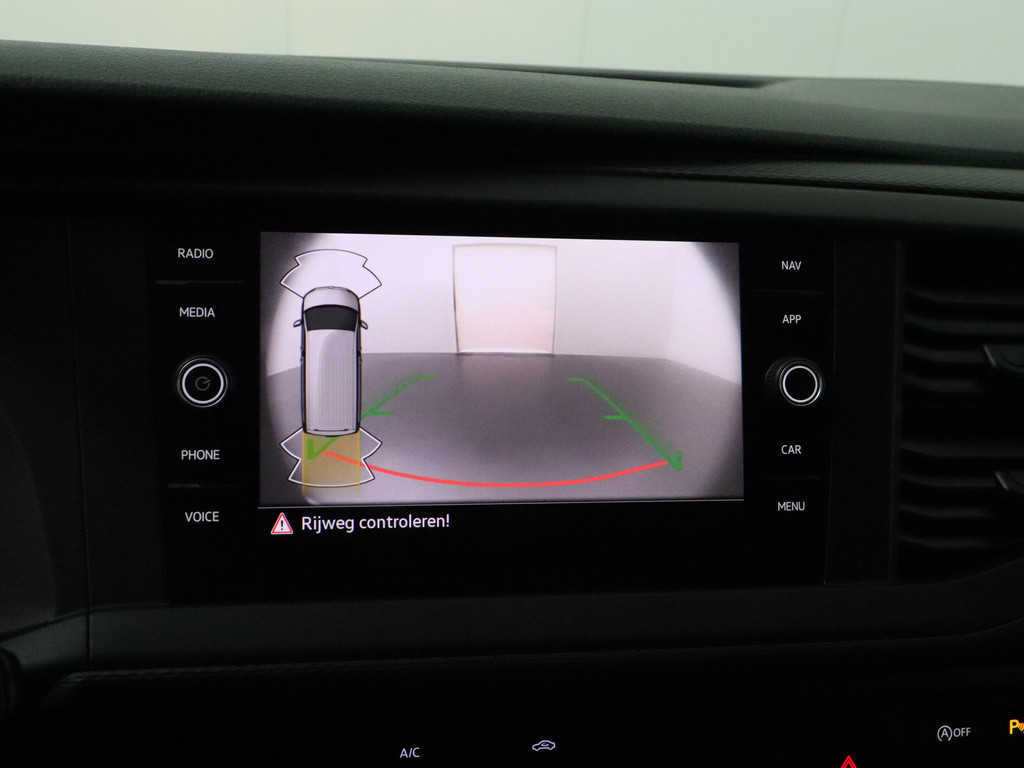 Volkswagen Transporter 2.0TDI 150PK DSG Automaat Bulli | Navigatie | Camera | Airco | Cruise | Betimmering 18