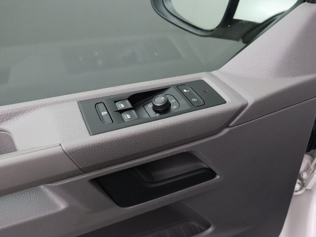 Volkswagen Transporter 2.0TDI 150PK DSG Automaat Bulli | Navigatie | Camera | Airco | Cruise | Betimmering 8
