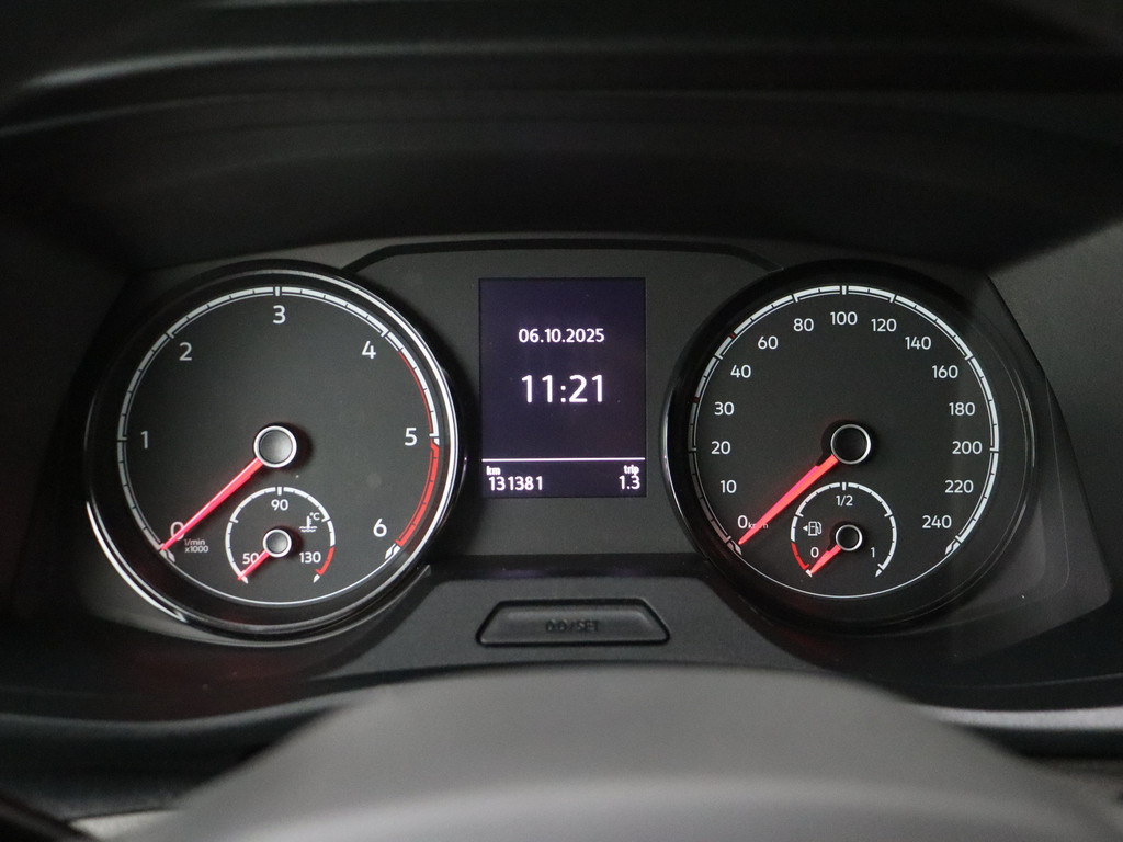 Volkswagen Transporter 2.0TDI 150PK DSG Automaat Bulli | Navigatie | Camera | Airco | Cruise | Betimmering 9