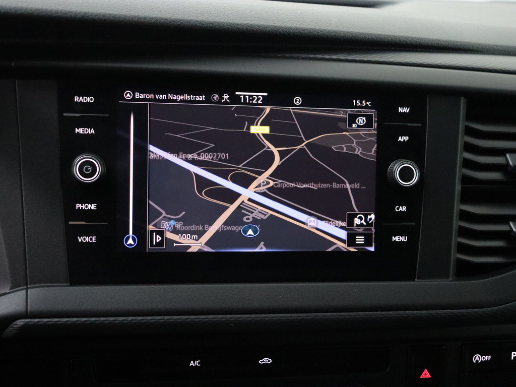 Volkswagen Transporter 2.0TDI 150PK DSG Automaat Bulli | Navigatie | Camera | Airco | Cruise | trekhaak 17