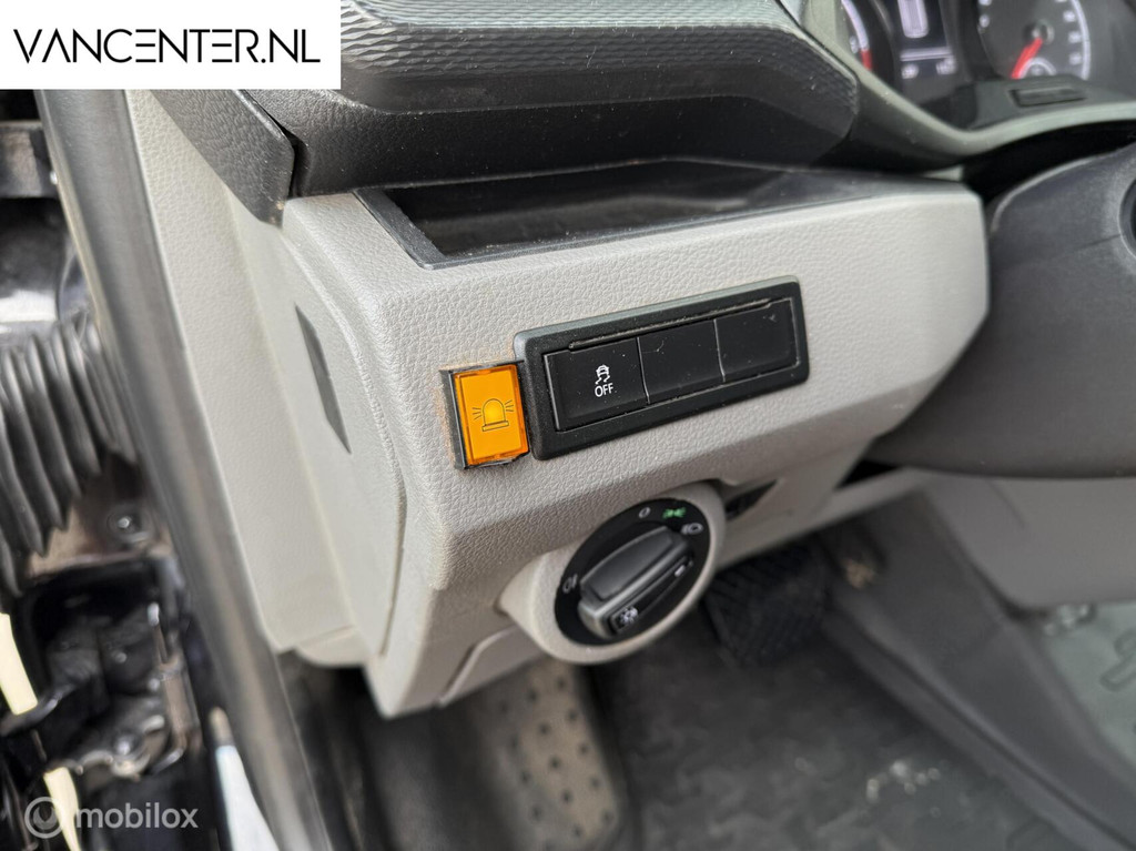 Volkswagen Transporter 2.0 TDI 150PK DSG Automaat Carplay 11