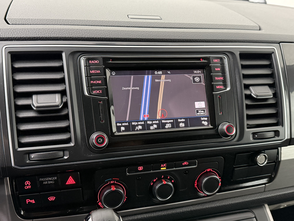 Volkswagen Transporter 2.0TDI 150PK DSG Automaat Highline | LED | Leder | Imperiaal | Navigatie | Trekhaak | Betimmering 17