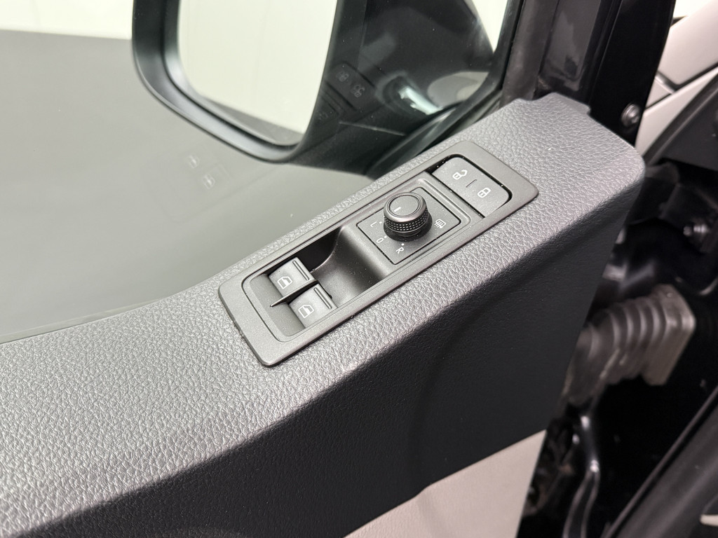 Volkswagen Transporter 2.0TDI 150PK DSG Automaat Highline | LED | Leder | Imperiaal | Navigatie | Trekhaak | Betimmering 8
