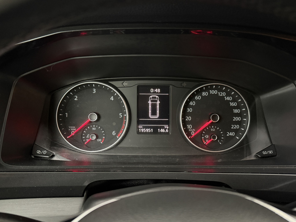 Volkswagen Transporter 2.0TDI 150PK DSG Automaat Highline | LED | Leder | Imperiaal | Navigatie | Trekhaak | Betimmering 9