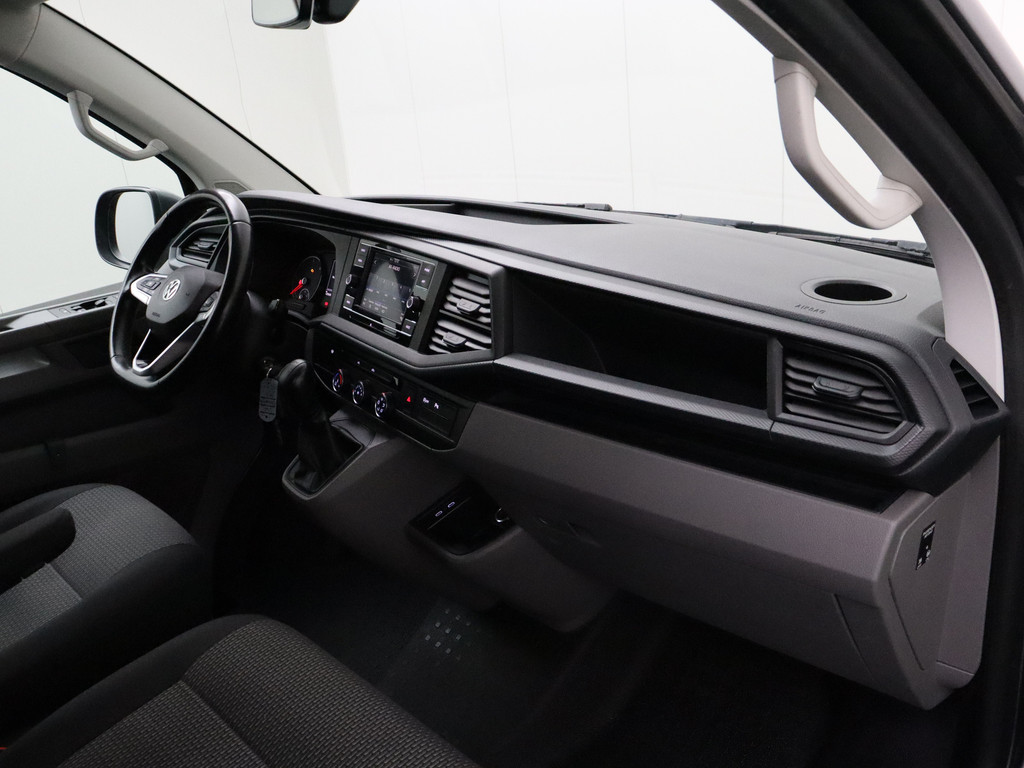 Volkswagen Transporter 2.0TDI 150PK DSG Automaat Highline | Multimedia | Airco | Cruise | Trekhaak | 3-Persoons 18