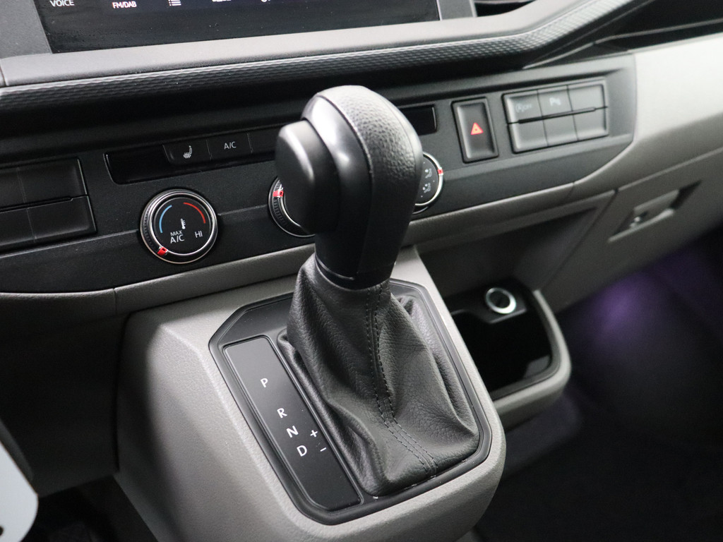 Volkswagen Transporter 2.0TDI 150PK DSG Automaat Lang | Adaptive Cruise | Navigatie | Camera | 3-Persoons | Betimmering 15