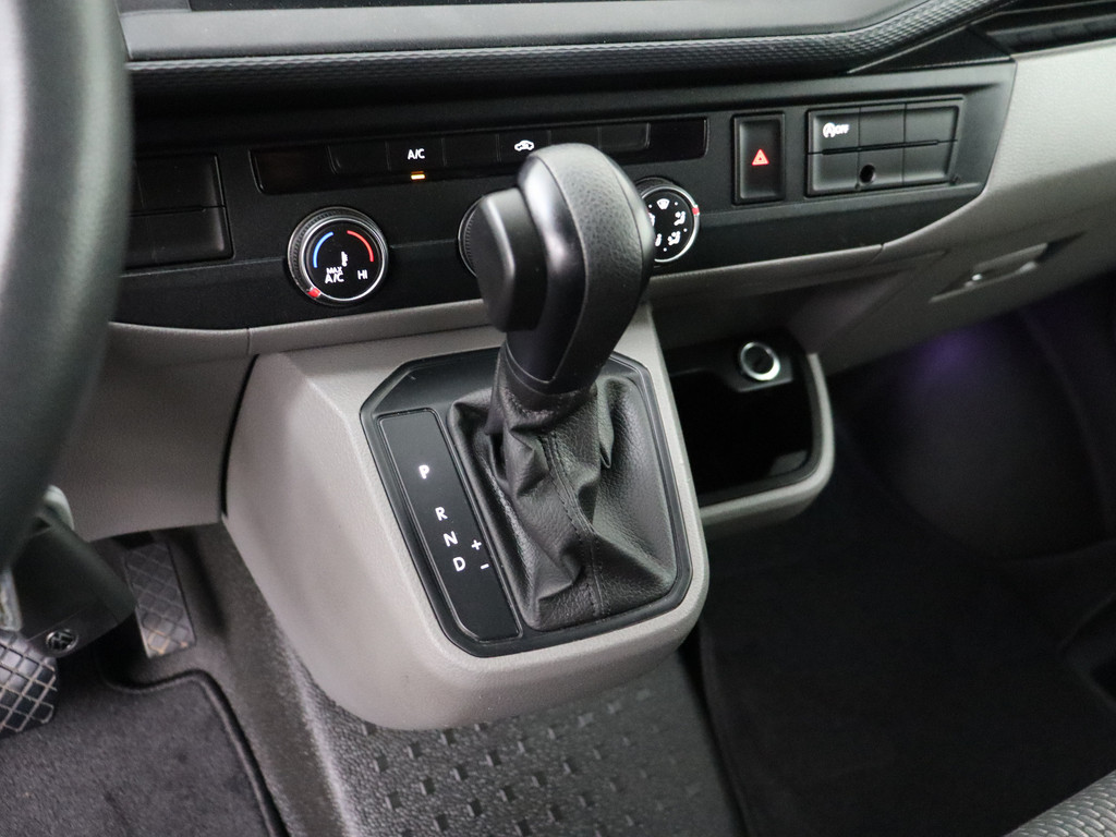 Volkswagen Transporter 2.0TDI 150PK DSG Automaat | Navigatie | Camera | Airco | Cruise | 3-Persoons 15