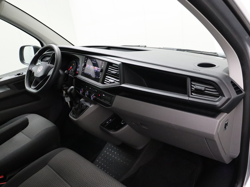 Volkswagen Transporter 2.0TDI 150PK DSG Automaat | Navigatie | Camera | Airco | Cruise | 3-Persoons 20