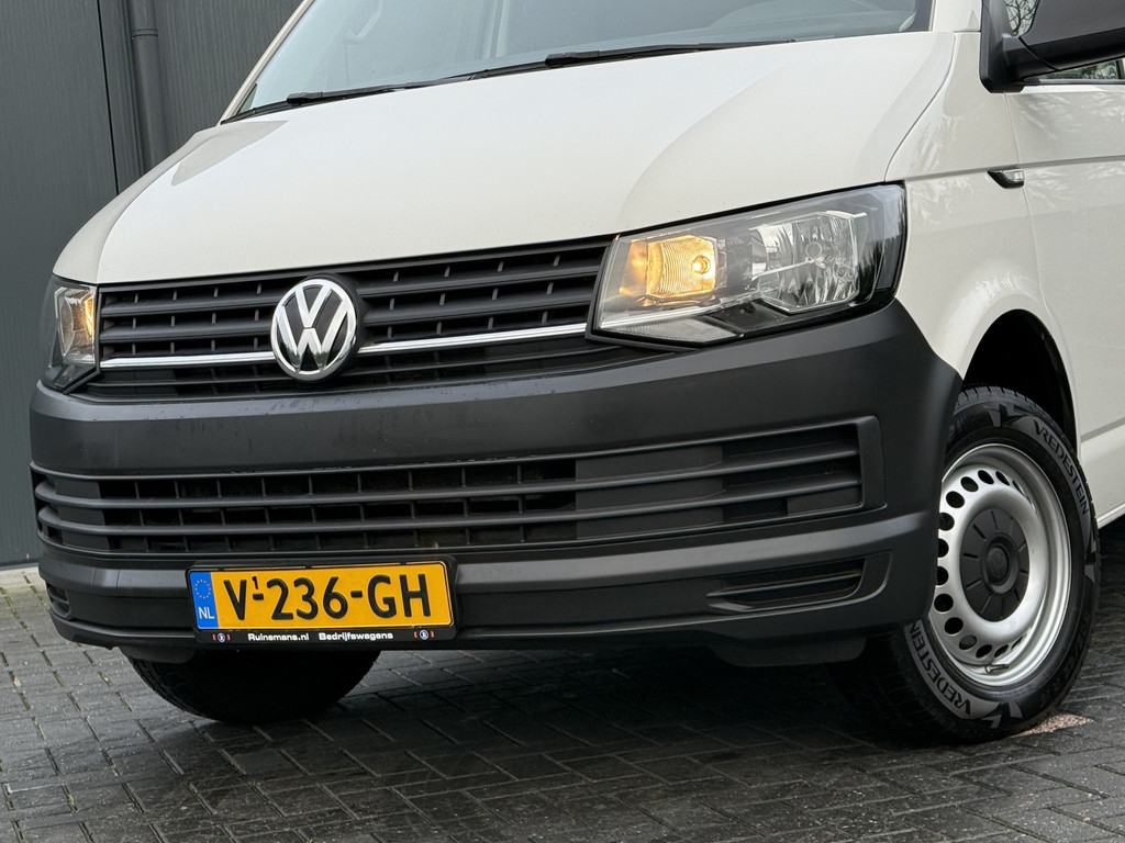 Volkswagen Transporter 2.0 TDI 150 PK E6 / DSG AUTOMAAT / L2H1 / 1e EIG. / TREKHAAK / AIRCO / CRUISE 16