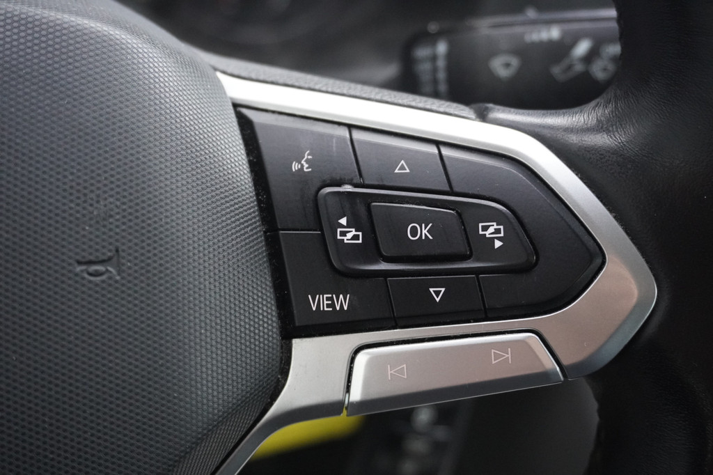 Volkswagen Transporter 2.0 TDI 150PK EURO 6 AUTOMAAT Dubbel Cabine - Airco - Navi - Cruise - â¬22.950,- Excl. 18