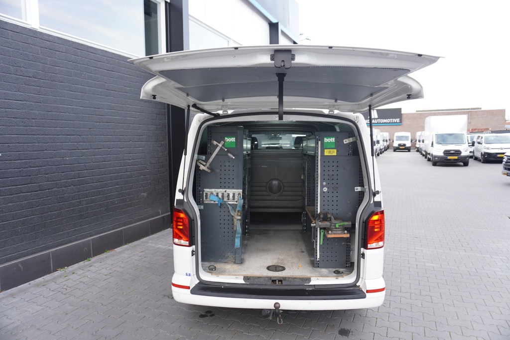 Volkswagen Transporter 2.0 TDI 150PK EURO 6 AUTOMAAT Dubbel Cabine - Airco - Navi - Cruise - â¬22.950,- Excl. 7