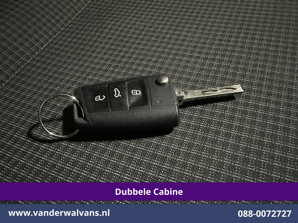 Volkswagen Transporter 2.0 TDI 150pk Automaat L2H1 Dubbele Cabine Euro6 Airco | 5-Zits | Camera | Apple Carplay Android Auto, Cruisecontrol, 2500kg Trekhaak 19