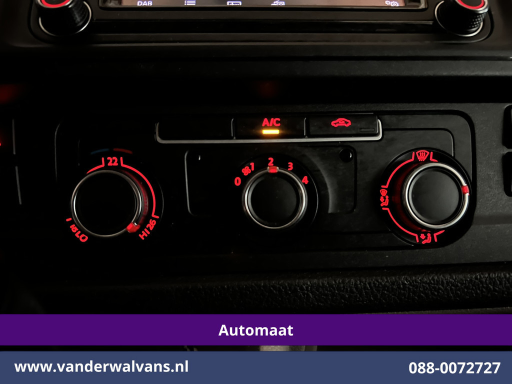 Volkswagen Transporter 2.0 TDI 150pk Automaat L2H1 inrichting Euro6 Airco | 2500kg Trekhaak | Omvormer | Navigatie, Apple Carplay, Cruisecontrol, Android Auto, Parkeersensoren, Bijrijdersbank 9