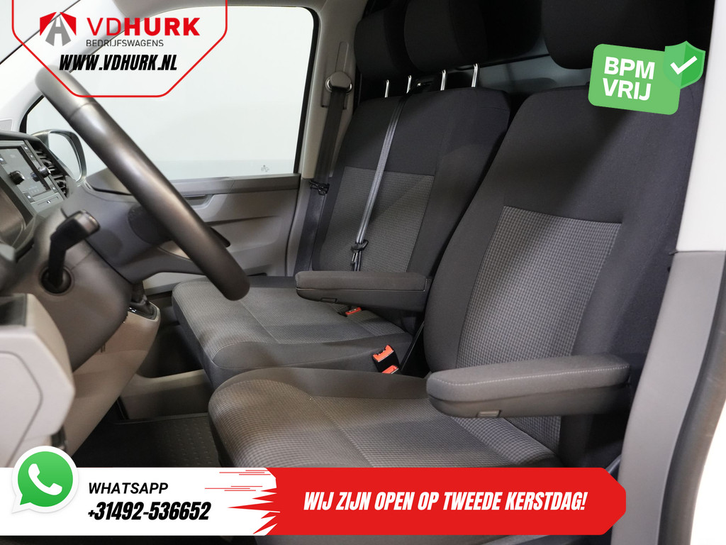 Volkswagen Transporter 2.0 TDI 150 pk DSG Aut. L2 BPM VRIJ! Adapt.Cruise/ Standkachel/ Stoelverw./ Carplay/ Camera/ PDC/ Trekhaak/ Airco 12