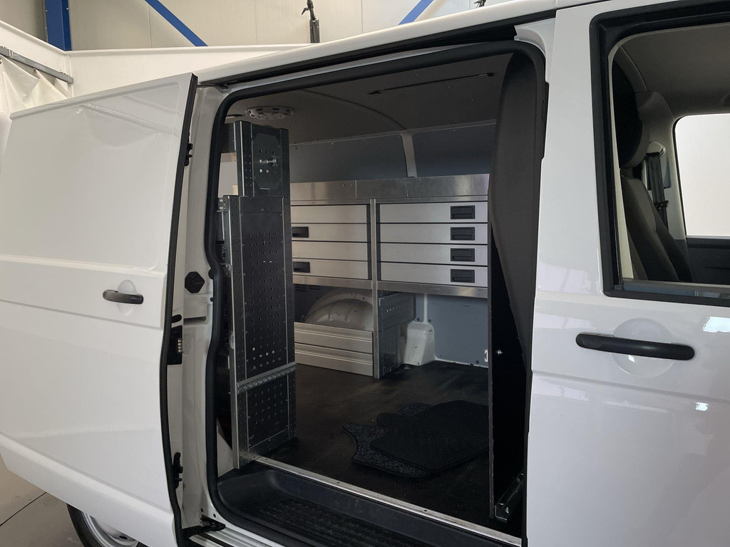 Volkswagen Transporter 2.0 TDI 150pk DSG L1H1 3-zits Navigatie Camera DAB+ Cruise Control 9