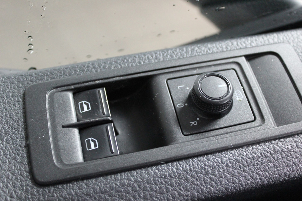 Volkswagen Transporter 2.0 TDI 150pk L2 DSG Automaat | Airco 11