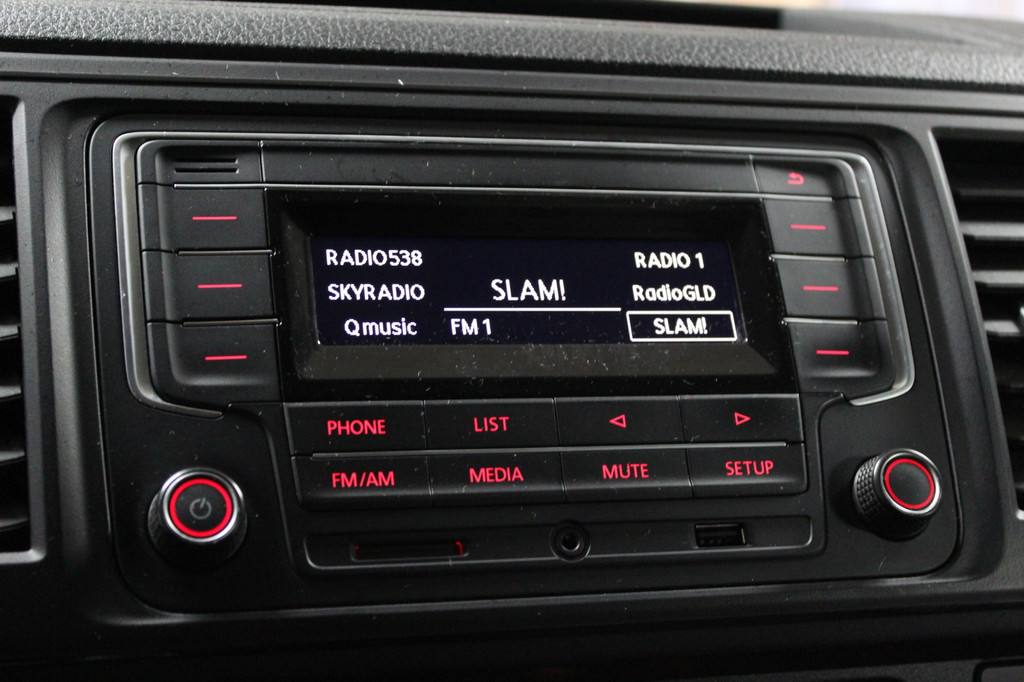 Volkswagen Transporter 2.0 TDI 150pk L2 DSG Automaat | Airco 14