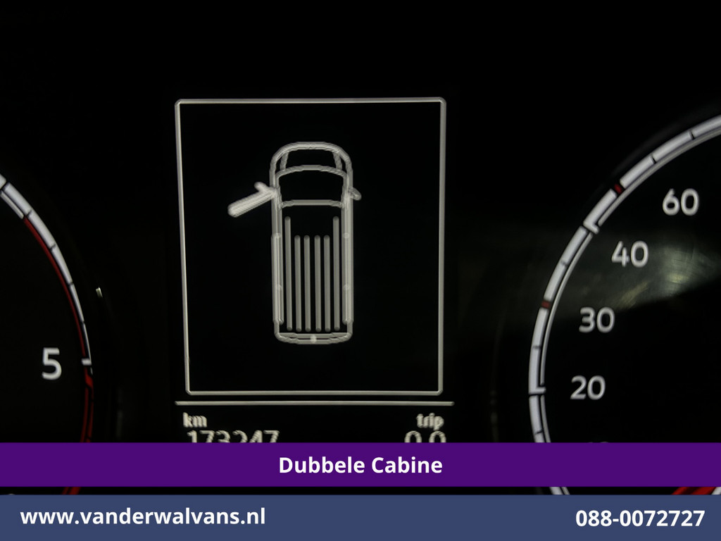 Volkswagen Transporter 2.0 TDI 150pk L2H1 Dubbele cabine Euro6 Airco | 6-Zits | 2500kg Trekhaak | Navigatie Apple Carplay, Android Auto, Sidebars, Leder 17