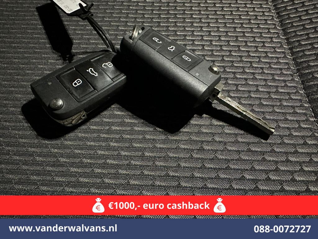 Volkswagen Transporter 2.0 TDI 150pk L2H1 Euro6 Airco | 2500kg Trekhaak | Apple Carplay | Android Auto | Imperiaal Parkeersensoren, Cruisecontrol 17