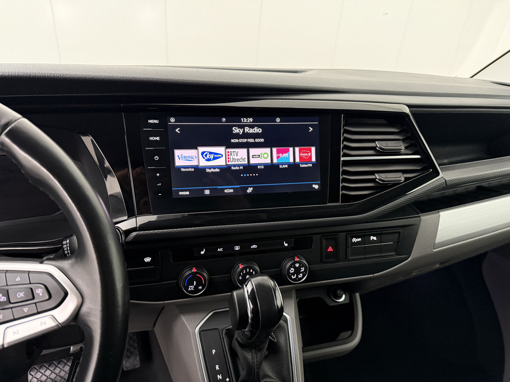 Volkswagen Transporter 2.0TDI 204PK DSG Automaat Bulli Dubbele Cabine | Led | Digital Cockpit | Navigatie | Multimedia | Privacy Glass 16