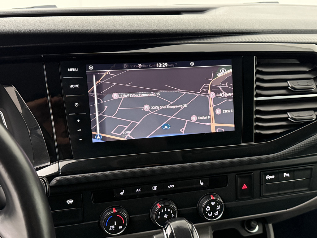 Volkswagen Transporter 2.0TDI 204PK DSG Automaat Bulli Dubbele Cabine | Led | Digital Cockpit | Navigatie | Multimedia | Privacy Glass 17