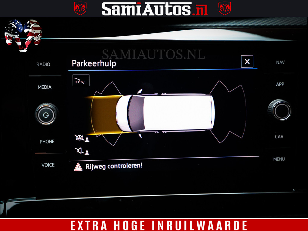 Volkswagen Transporter 2.0 TDI 20 INCH WIELEN | FULL LED | ZEER MOOI | LANG | CAMERA | NAVI | BREMBO COVER | SIDESTEP | TREKHAAK | DUBBELE DEUR (A) | TOP STAAT | | L2H1 | 19