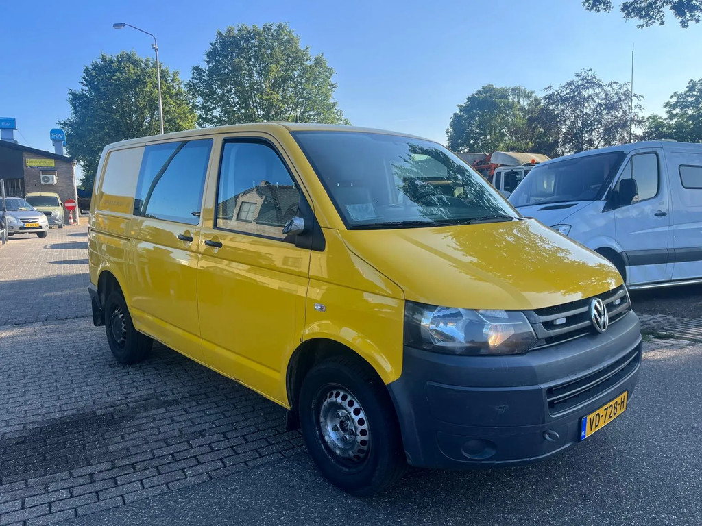 Volkswagen Transporter 2.0 TDI 75kw comfortline AIRCO 12
