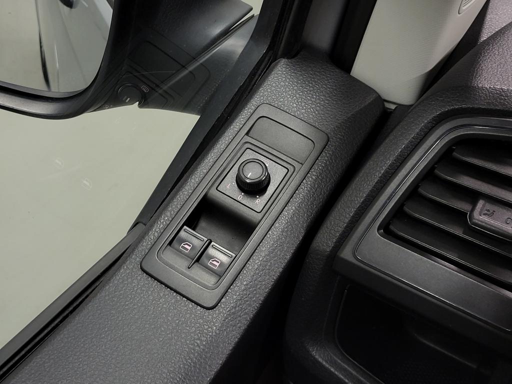 Volkswagen Transporter 2.0TDI 85pk Airco! 13