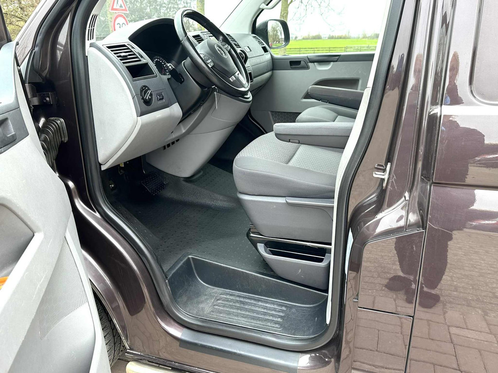 Volkswagen Transporter 2.0 TDI AUTOMAAT Airco/Cruise/Marge 125.077 km.! 13