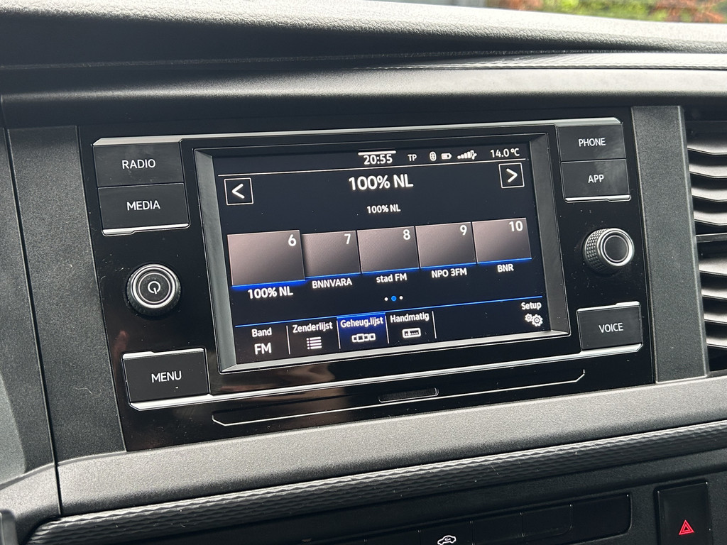 Volkswagen Transporter 2.0 TDI COMFORTLINE / L2H1 / 53.418 KM !! / SORTIMO INRICHTING / 1e EIG. / CAMERA / AIRCO / CRUISE / APPLE CARPLAY / PDC 14